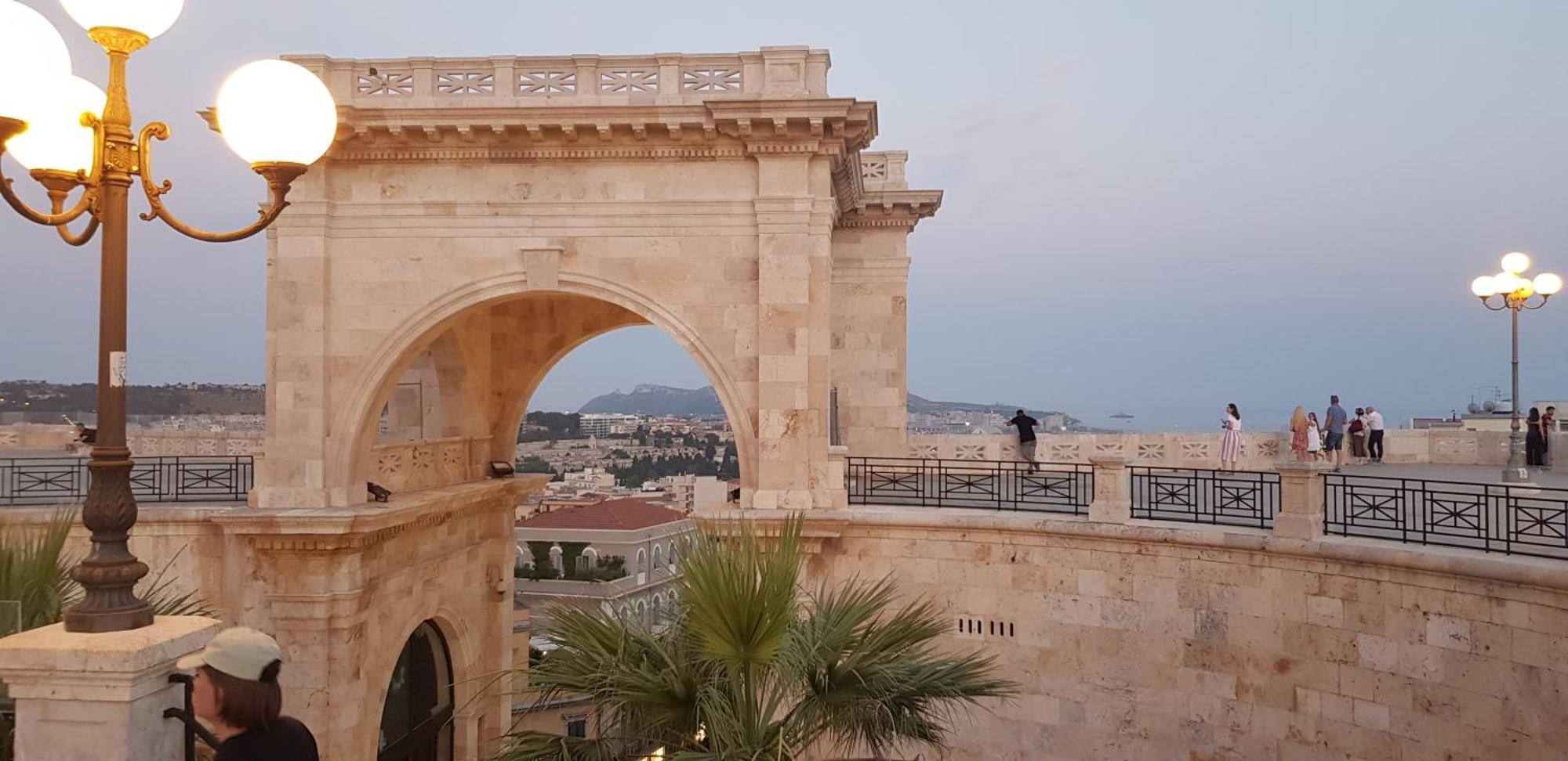 Eva Luxury Suite Cagliari Luaran gambar